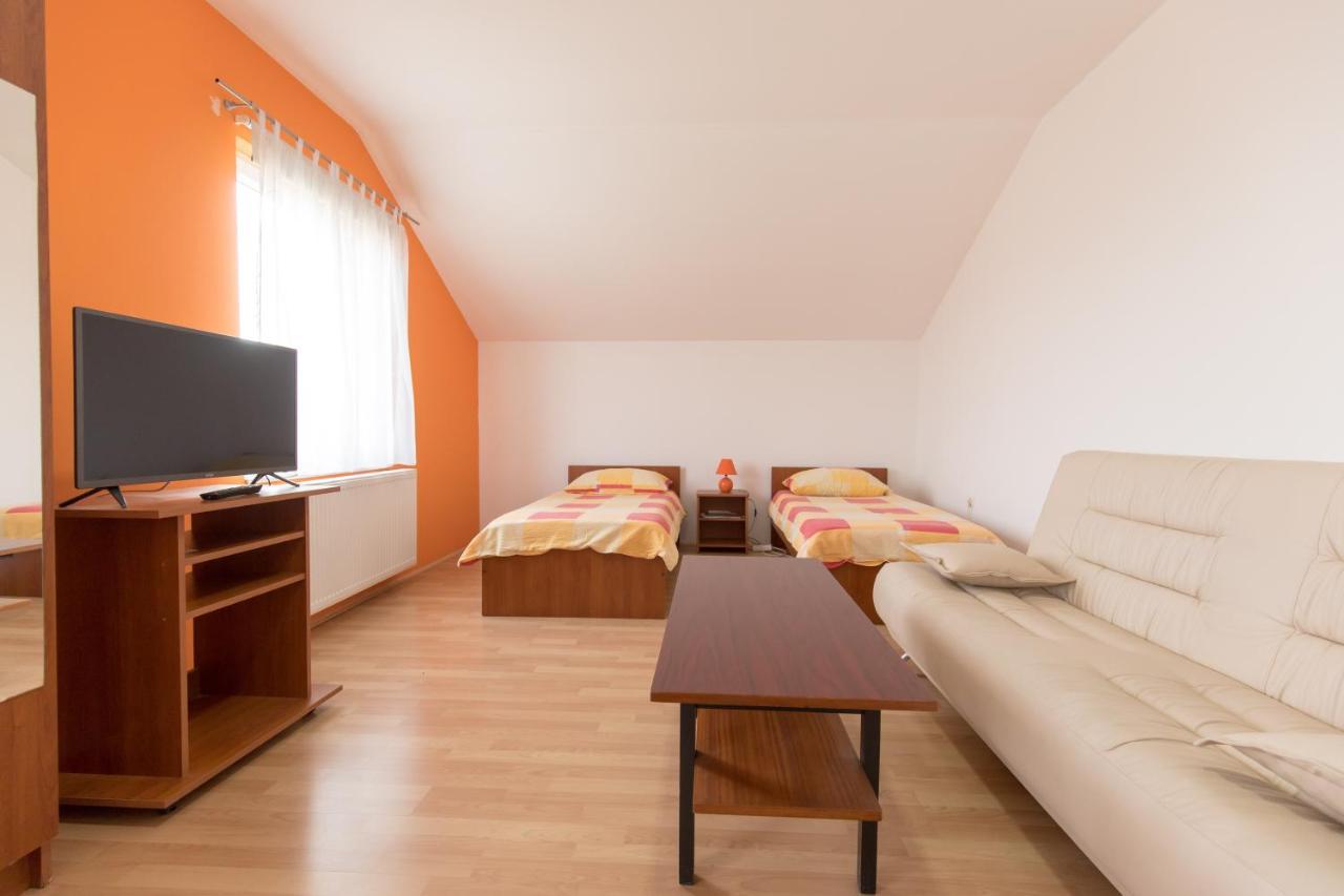 Guesthouse Capistro Bellye Kültér fotó